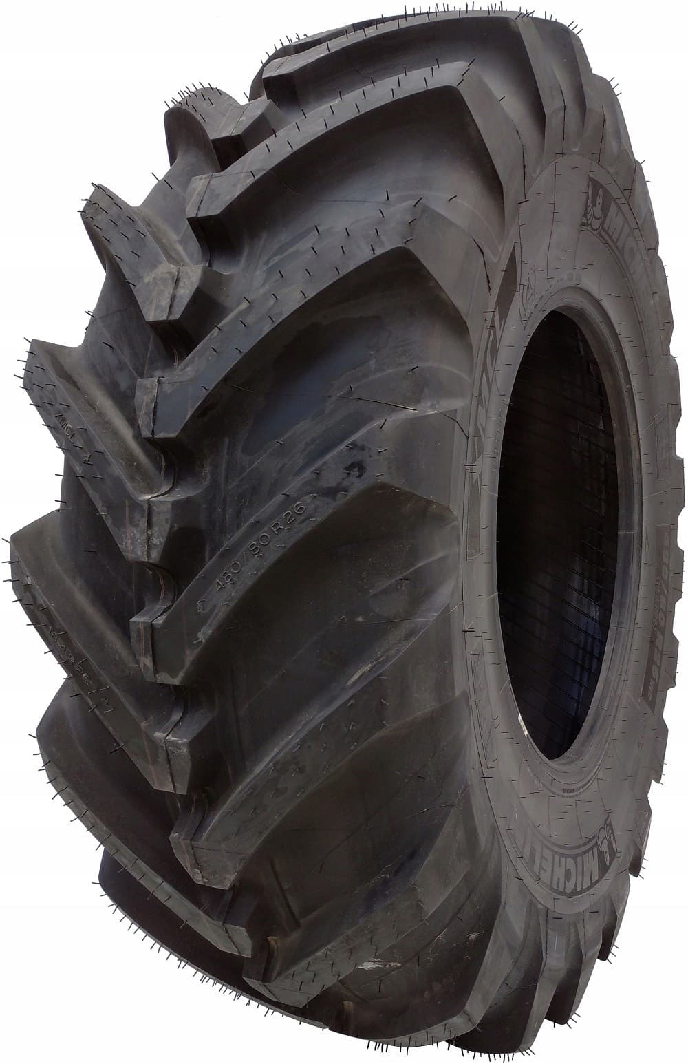 540/70R24 MICHELIN XMCL 168A8 TL