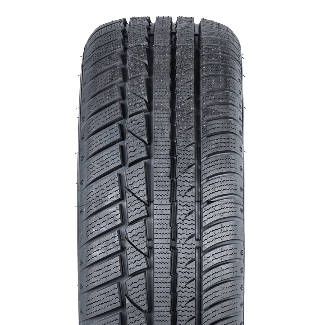 205/45R17 LEAO WINTER DEFENDER UHP 88V XL