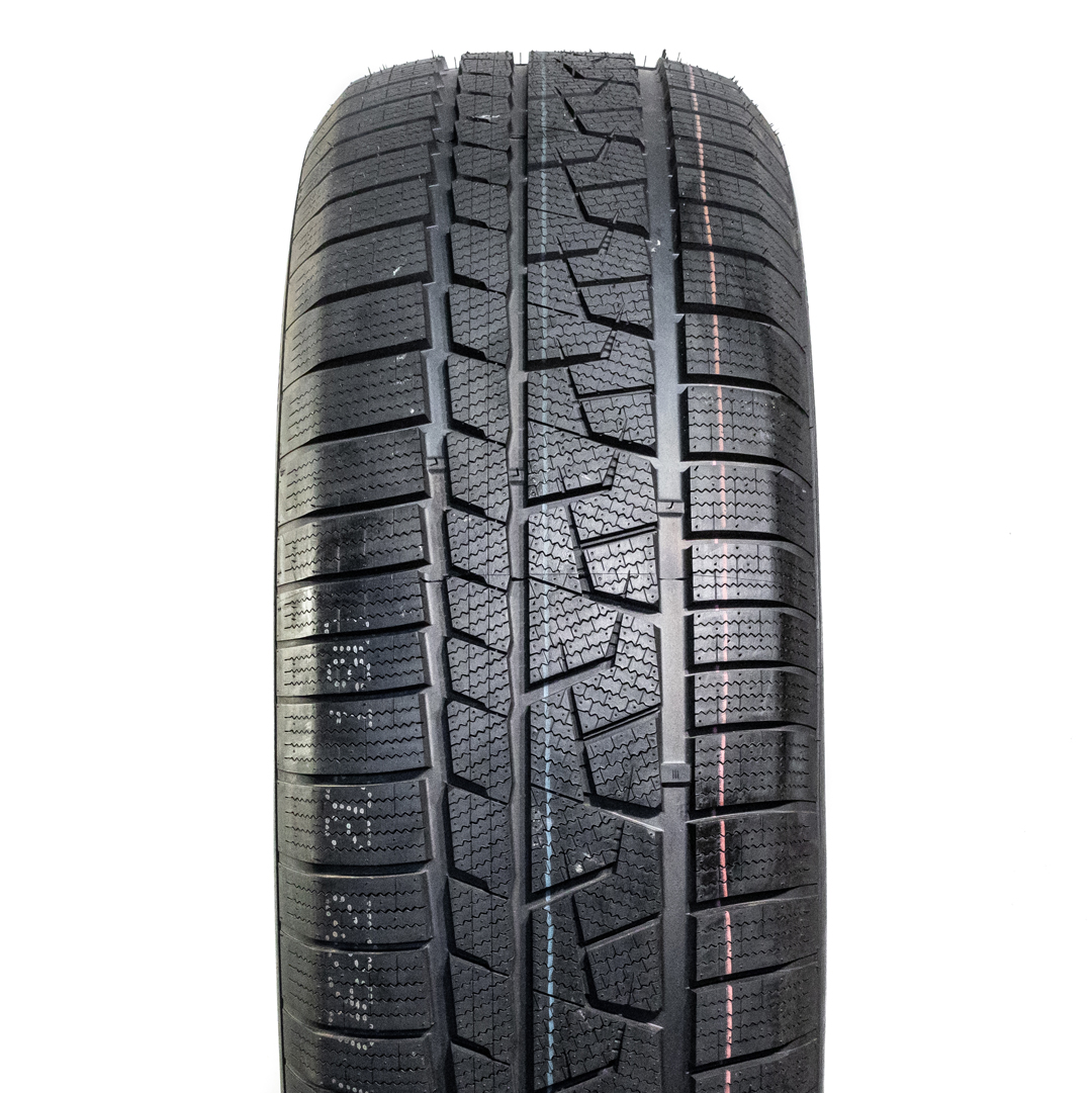 215/45R18 APLUS A702 93V XL M+S 3PMSF